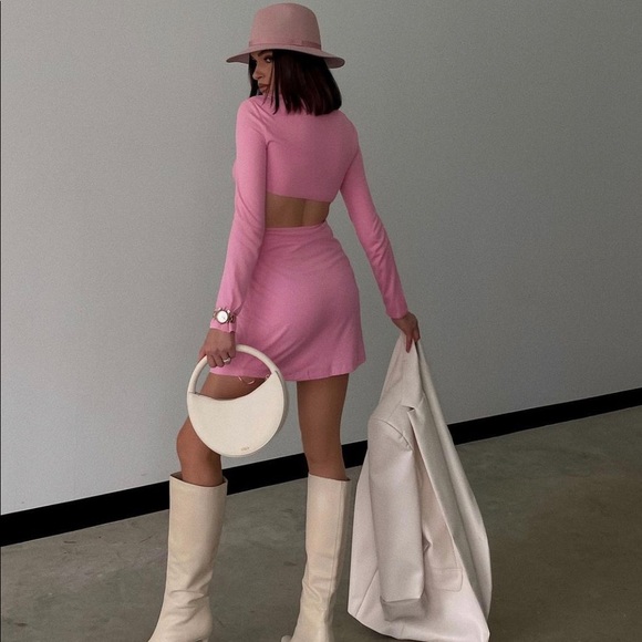 Dress (side cut outs) - Picture 3 of 9